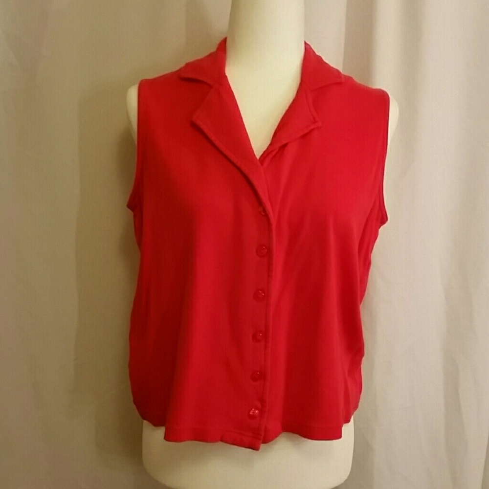 Sleeveless red top
